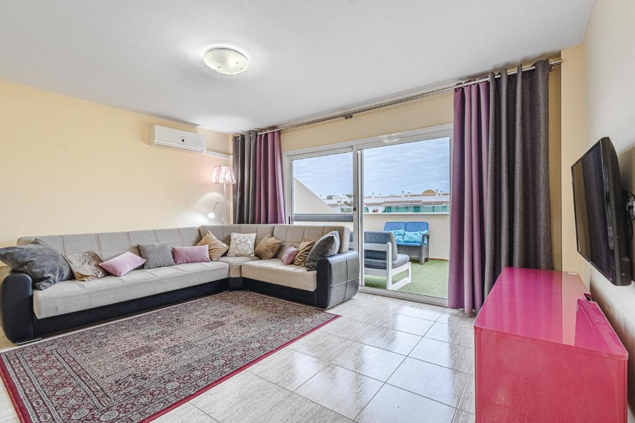 Red Large Family Apartment, Three Floors, 10 Guests Costa Adeje  Eksteriør bilde